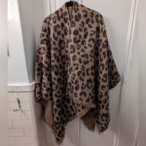 Banana Republic Cheetah Print Wrap